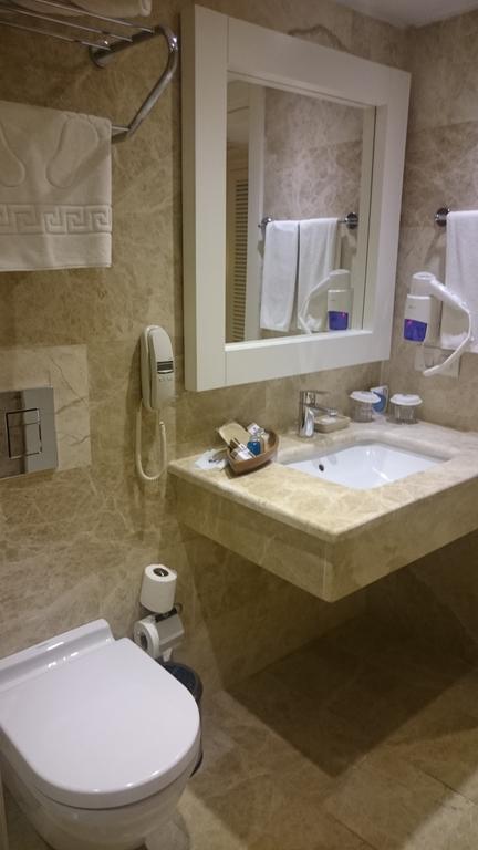 פאטהיה Alesta Residence מראה חיצוני תמונה